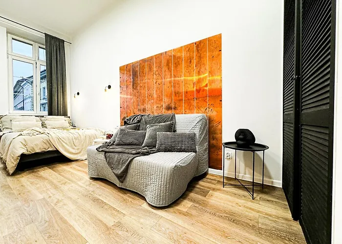 Appartement 1min Walk To Market Square, Beautiful Views! Stylish 1br Kitchen *