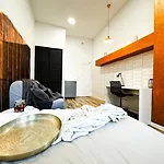 1min Walk To Market Square, Beautiful Views! Stylish 1br Kitchen Apartamento