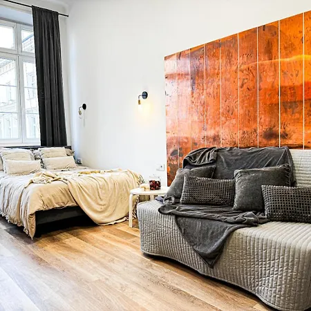 Apartamento 1min Walk To Market Square, Beautiful Views! Stylish 1br Kitchen Wrocław
